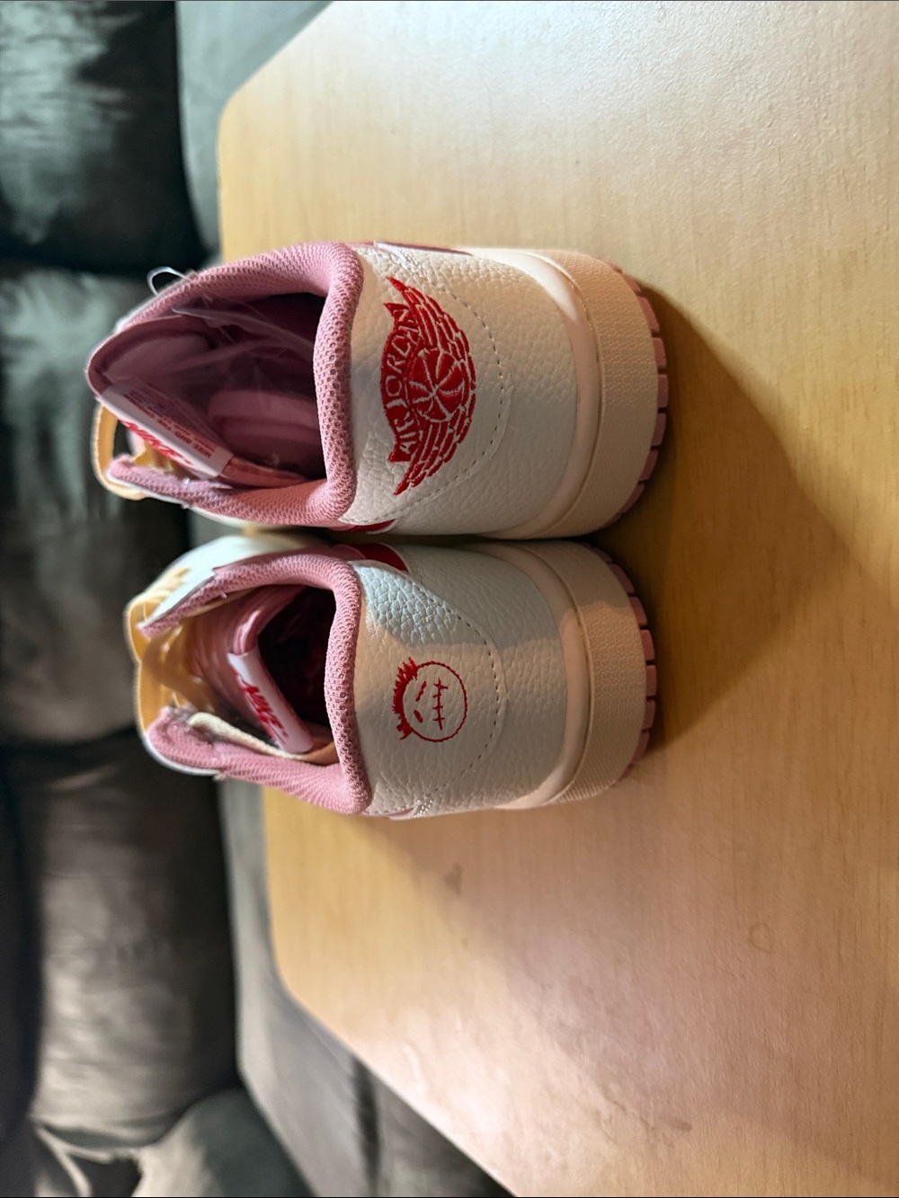 Jordan Travis Scott - Picture 3 of 4